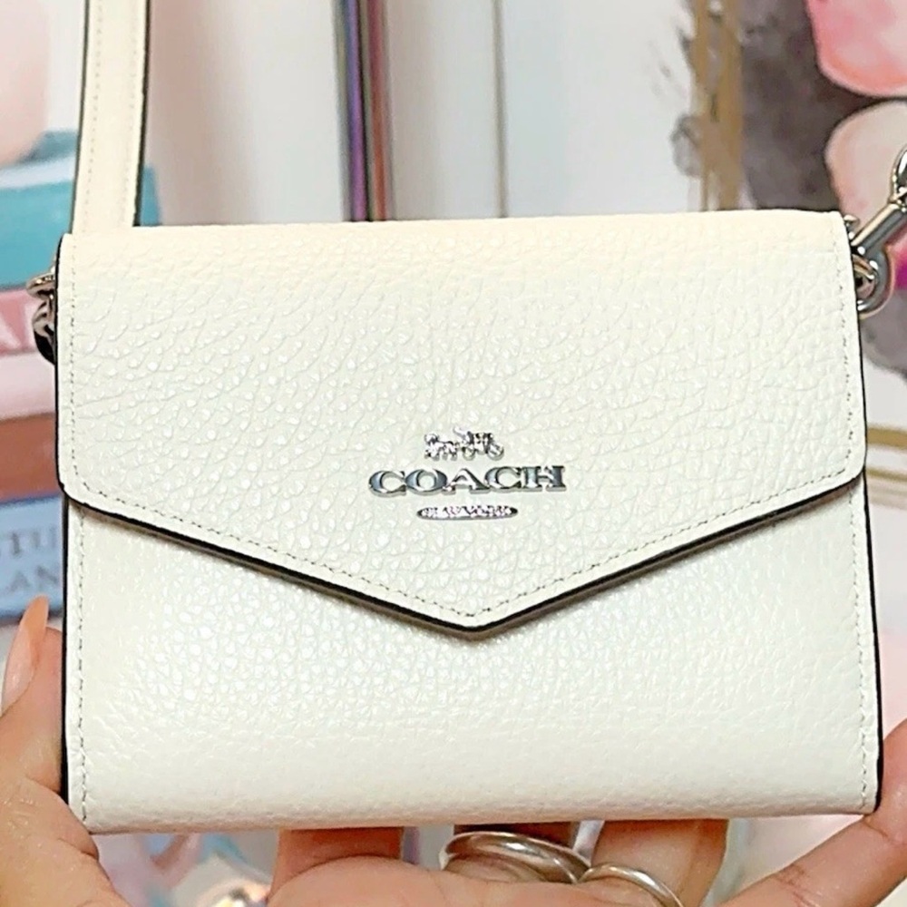NWOT COACH Mini Leather Crossbody Bag/Wallet 😍❤️ - Picture 4 of 16